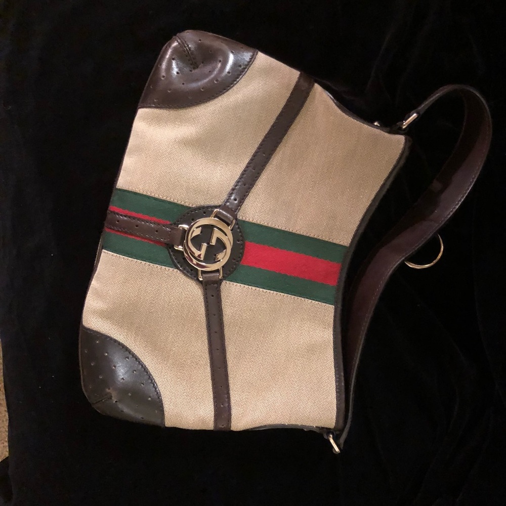 Gucci small vintage purse